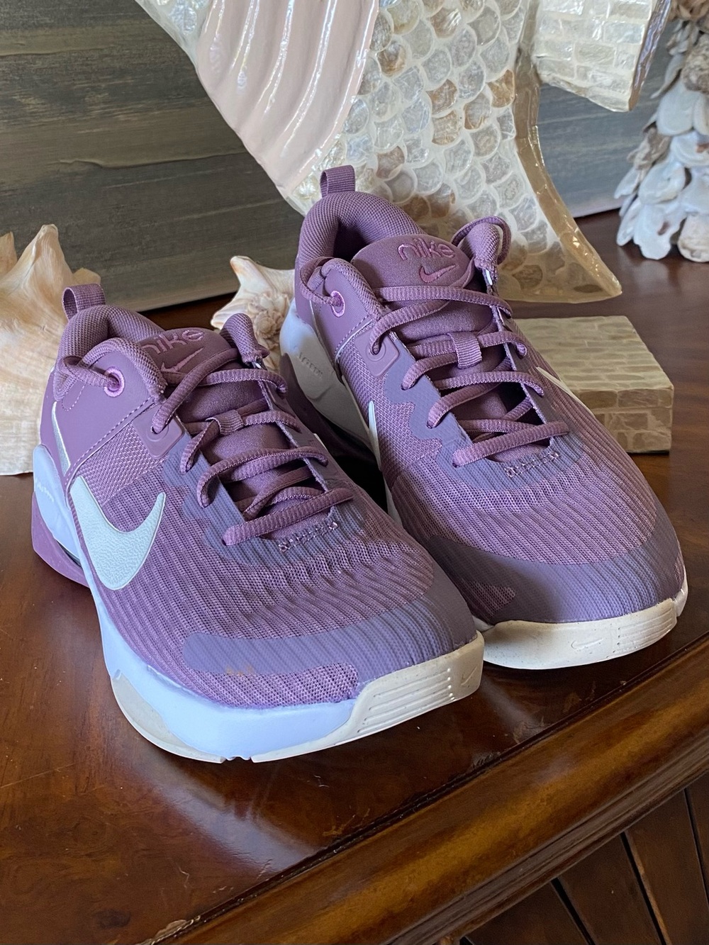 Nike Purple Trainers with White Swoosh Stretchy 9.5 Women’s - Picture 6 of 8